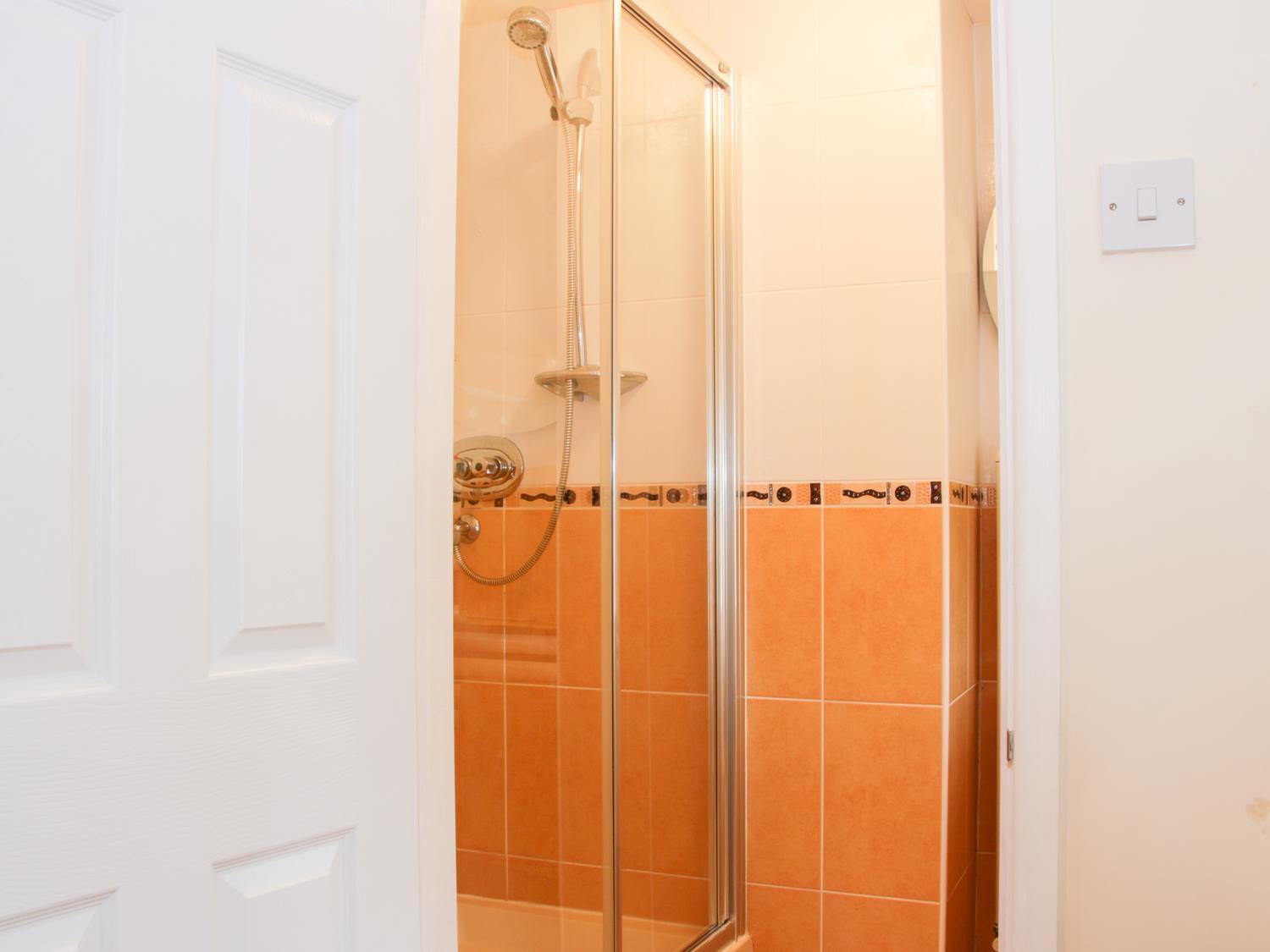 Cream Door Cottage Kidderminster Exterior photo
